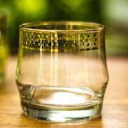 Impress Your Guests with Luxurious Glasses