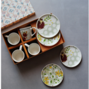 Why Art-Inspired Tea Boxes Are the New Favorite Gift Trend