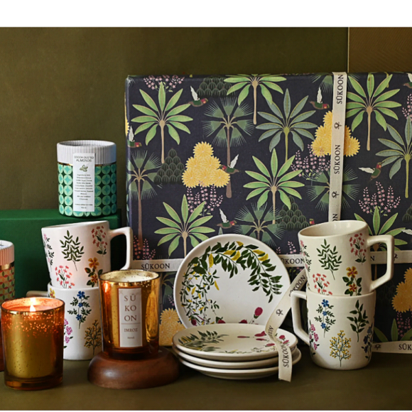 cb5-768 Best Decorative Gift Boxes for Weddings, Festivals, and Corporate Gifting