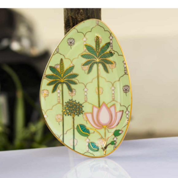 cb1_jul_768 10 Creative Ways to Use Decorative Platters in Your Home Décor
