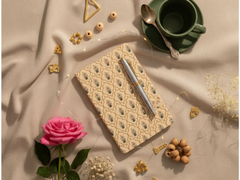 cb3aug Mughal-Inspired Gifting Ideas for Art Lovers