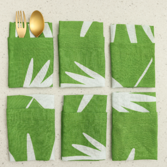 cb2-sep-768 From Everyday Meals to Dinner Parties: Why Table Linens Matter